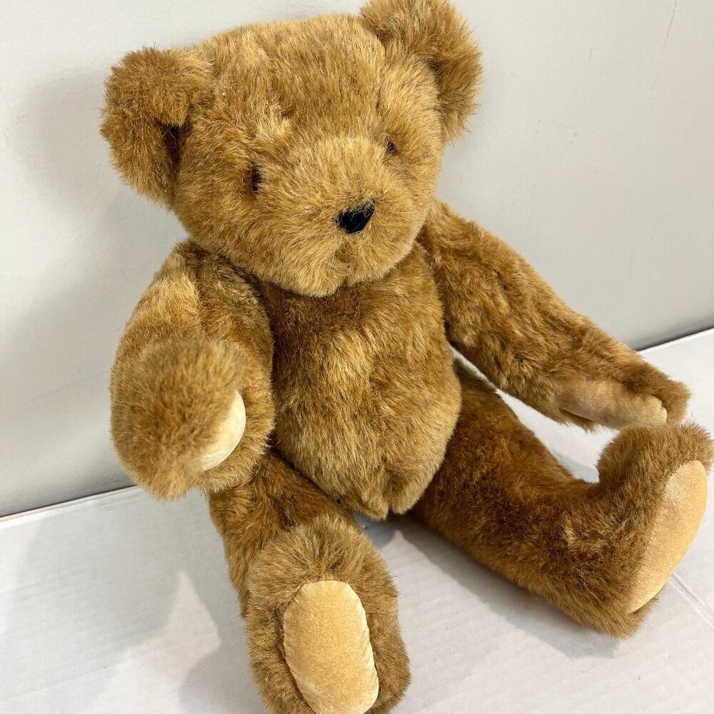 Vermont Teddy Bear, fully jointed, 16' x 8"